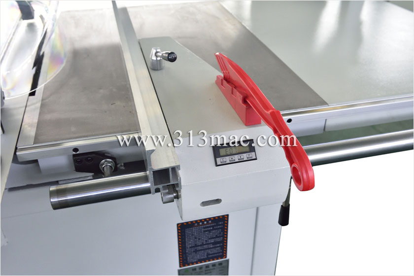 微調數顯靠模座